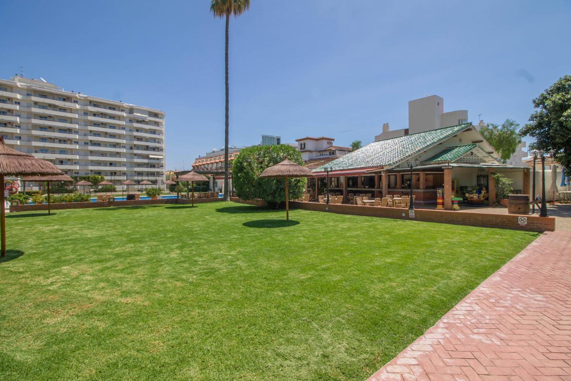 Carihuela Palace Studio 417 Beach - Playa Torremolinos Bagian luar foto